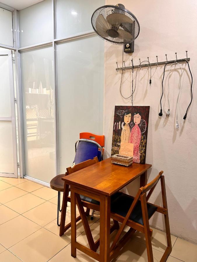 Anchie Home Ly Nam De- Ha Noi Train Street- Ha Noi Old Quarter Hanoi Exterior photo